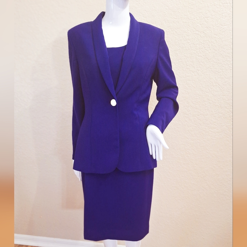 Le Suit 3pc fully lined skirt set